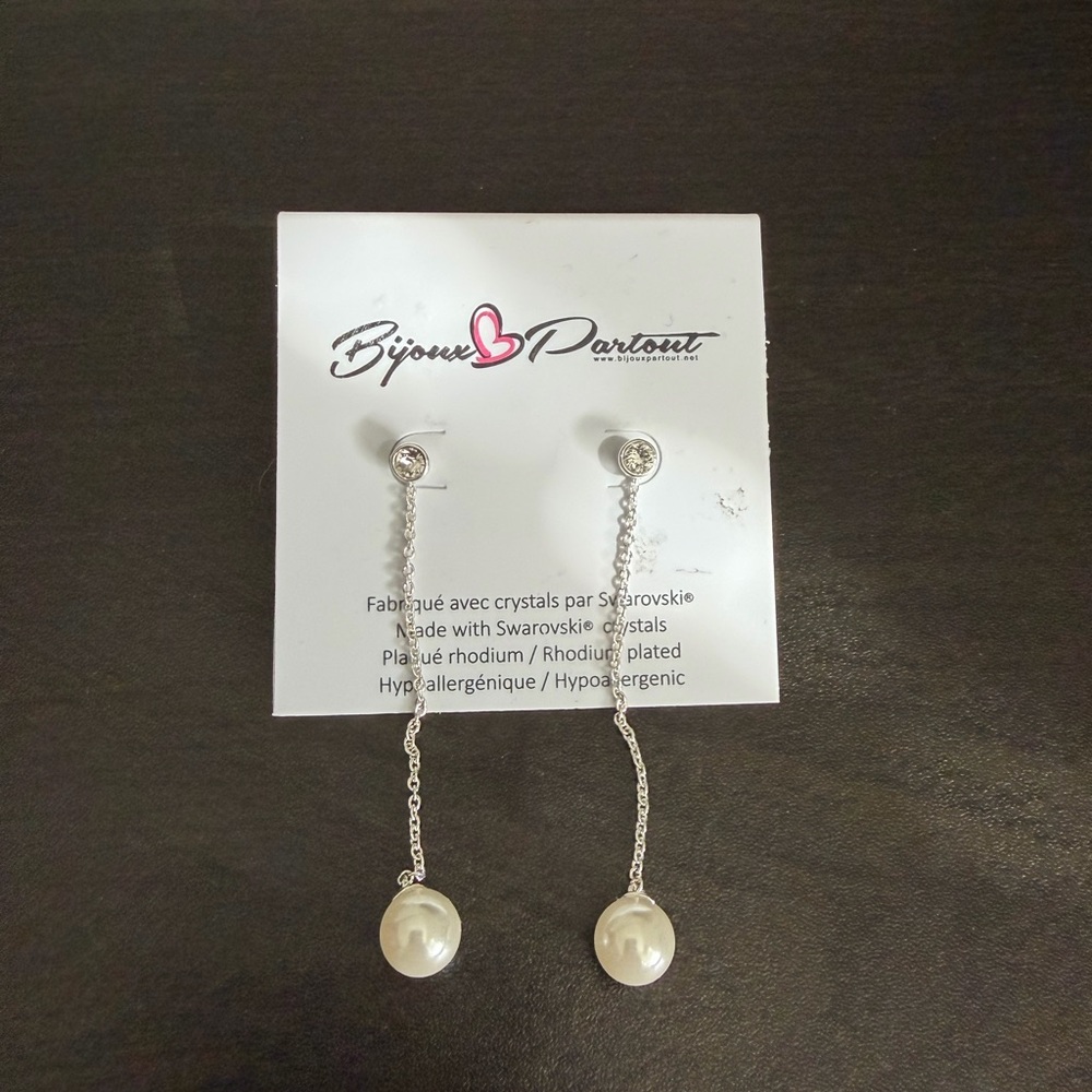 Silver Drop Pearl Earrings with Crystals
